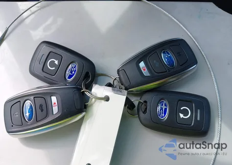 2025 Subaru Crosstrek Limited z USA, uszkodzony, nr VIN 4S4GUHM61S3706228